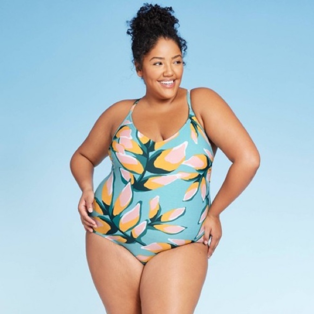 Kona Sol Plus One Piece Floral Bathing Suit